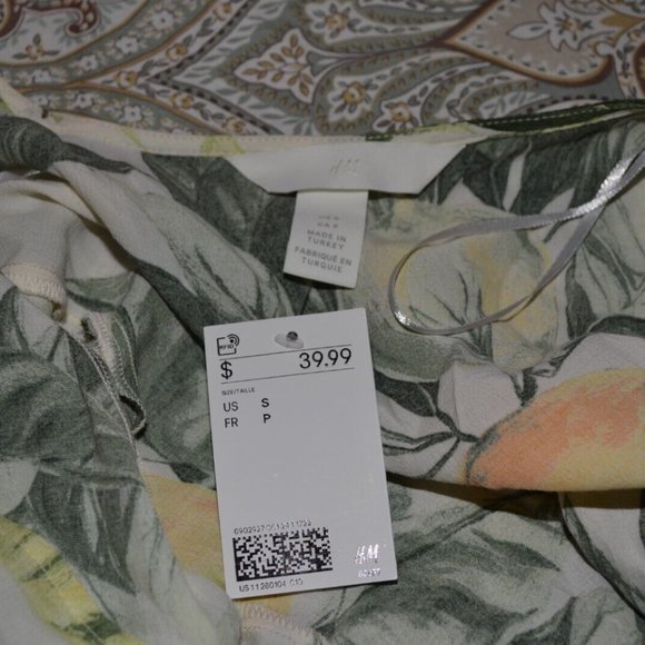 H&M NWT Long sleeve Floral Lemon Tree Wrap style V-neck BOHO romper - Picture 7 of 7